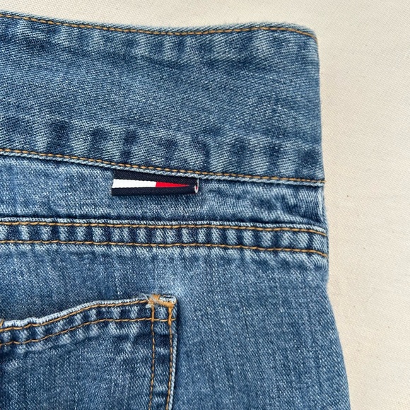 Tommy Hilfiger Women’s Flare Jeans Size 11 Medium Wash Y2K Boho Trendy EUC - Picture 7 of 10